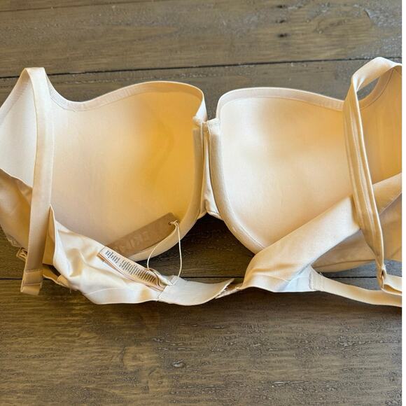 SKIMS Ultimate Balconette Push-Up Bra Sand 40DD NWT  Sexy Shaping Underwire - Picture 2 of 5